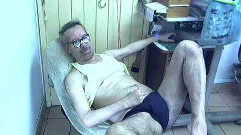 bobsne online show from March 14, 2026, 4:12 pm