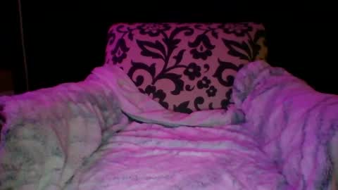 Snapshot of bodicas chatting on October 12, 2025, 3:16 am milf online show from October 12, 2025, 3:16 am