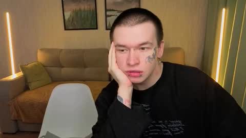 Snapshot of boicute chatting on February 4, 2026, 4:29 am ALEXPVT IS OPEN online show from February 4, 2026, 4:29 am