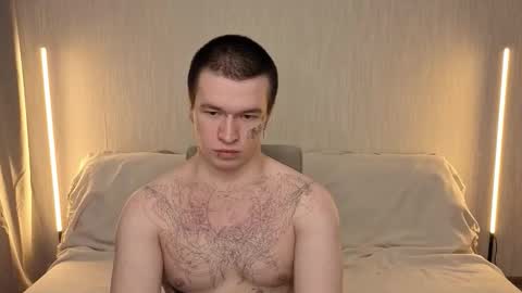 Snapshot of boicute chatting on February 10, 2026, 6:01 pm ALEXPVT IS OPEN online show from February 10, 2026, 6:01 pm