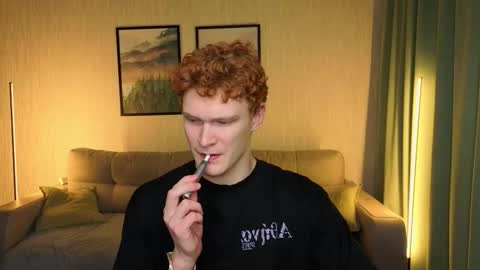 Snapshot of boicute chatting on February 17, 2026, 11:33 pm ALEXPVT IS OPEN online show from February 17, 2026, 11:33 pm