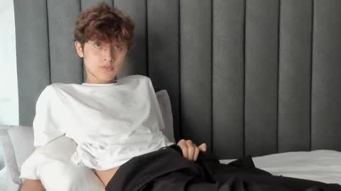 Boleyn online show from March 1, 2025, 2:34 pm