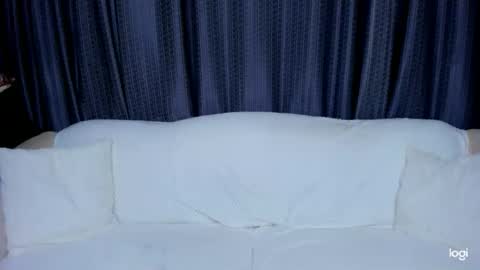 Amy online show from October 15, 2025, 3:45 pm