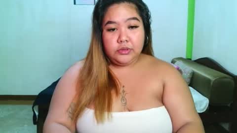 bombastic_darla online show from April 2, 2026, 4:32 am