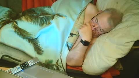 Bomber59potsdam online show from January 1, 2025, 12:11 am