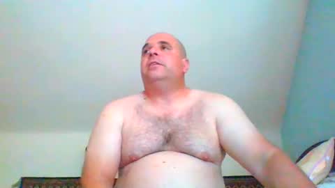 Snapshot of bondsuckslut chatting on June 28, 2026, 4:02 pm borntosuck online show from June 28, 2026, 4:02 pm