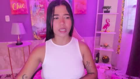 Snapshot of bonnie_benet chatting on December 14, 2024, 11:50 am Bonnie online show from December 14, 2024, 11:50 am