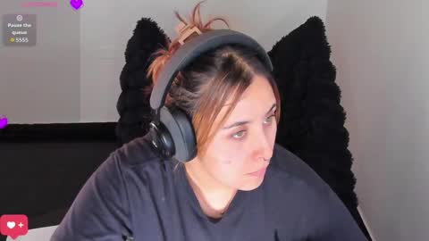 Bonnie Help me reach 500 likes online show from February 12, 2026, 7:53 pm