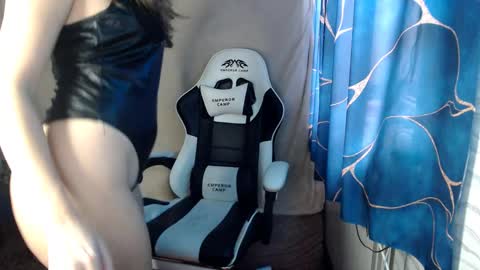 Snapshot of bonny_klyde95 chatting on December 13, 2024, 11:23 am bonny_klyde95 online show from December 13, 2024, 11:23 am