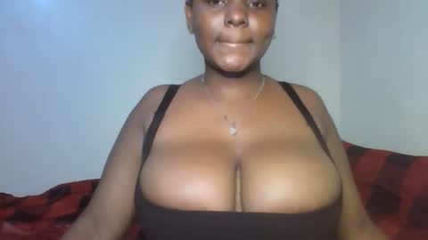 Snapshot of boobbyb chatting on October 25, 2025, 2:56 pm boobbyb online show from October 25, 2025, 2:56 pm