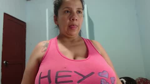 Snapshot of boobs_helling_ chatting on November 13, 2025, 7:46 pm Luciana independent model online show from November 13, 2025, 7:46 pm