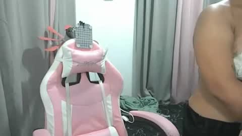 boobsypinay_zhein online show from March 19, 2026, 12:31 pm