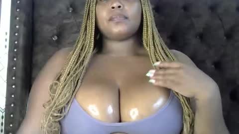 boobvherry online show from April 30, 2026, 7:04 am