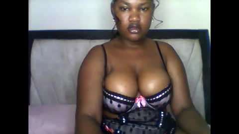 boobylicious012 online show from May 4, 2026, 7:37 am