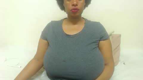 boobyqueen online show from March 6, 2026, 8:38 pm