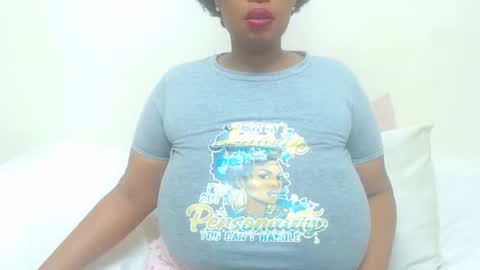 boobyqueen online show from March 14, 2026, 4:18 am