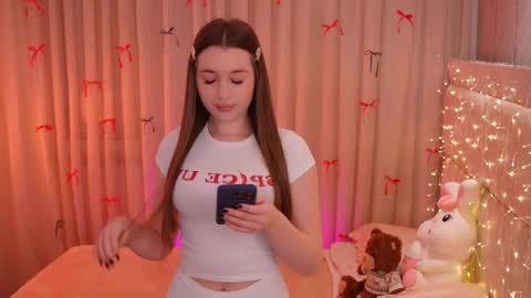 boootyfrytti online show from December 16, 2025, 7:41 pm