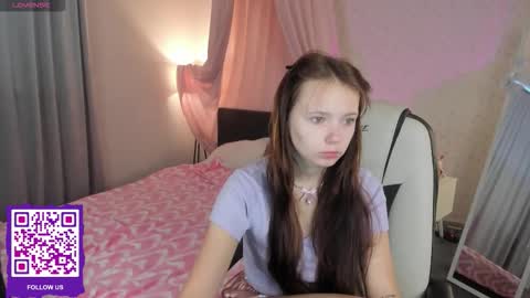 Snapshot of booozekirs_ chatting on September 17, 2025, 2:13 am Milena online show from September 17, 2025, 2:13 am