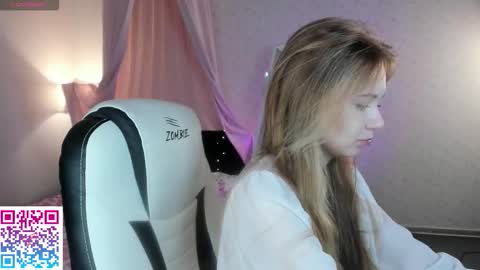 Snapshot of booozekirs_ chatting on October 3, 2025, 2:41 am Milena online show from October 3, 2025, 2:41 am