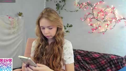 Snapshot of booozekirs_ chatting on October 22, 2025, 3:07 am Milena online show from October 22, 2025, 3:07 am