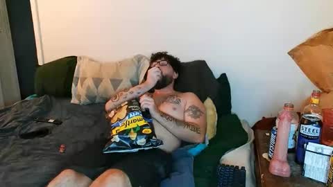 Snapshot of boredandirish21 chatting on October 8, 2025, 8:50 pm boredandirish21 online show from October 8, 2025, 8:50 pm