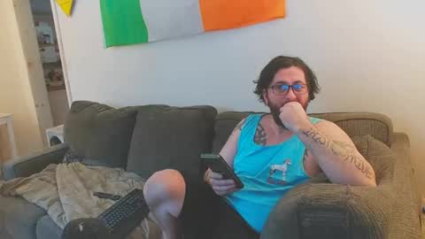 Snapshot of boredandirish21 chatting on March 1, 2026, 3:47 pm boredandirish21 online show from March 1, 2026, 3:47 pm