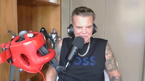 BOSS online show from October 30, 2025, 4:52 pm