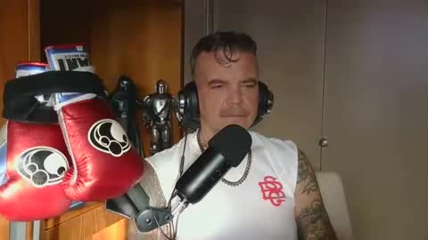 BOSS online show from November 19, 2025, 5:35 pm