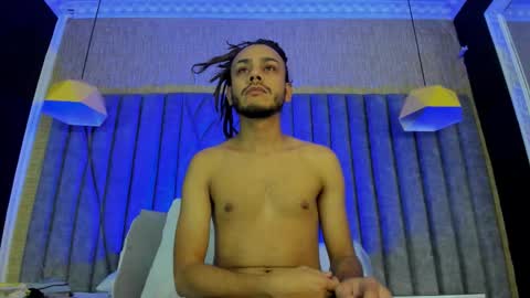 Boss online show from November 17, 2025, 3:23 am