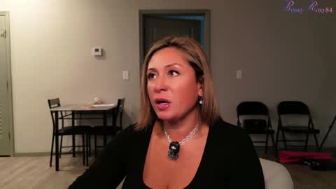 Snapshot of bossyroxy84 chatting on March 29, 2026, 12:10 am bossyroxy84 online show from March 29, 2026, 12:10 am