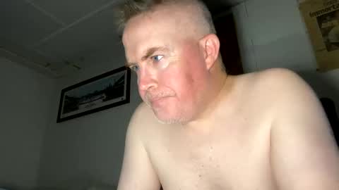 bostonirish45 online show from November 23, 2025, 7:24 pm