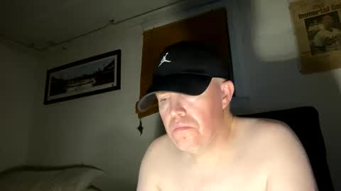 bostonirish45 online show from May 5, 2026, 5:15 am