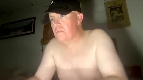 bostonirish45 online show from May 10, 2026, 12:54 pm