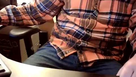 Snapshot of bourbonman144 chatting on February 16, 2026, 10:17 pm bourbonman144 online show from February 16, 2026, 10:17 pm