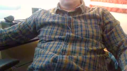 Snapshot of bourbonman144 chatting on February 17, 2026, 9:43 pm bourbonman144 online show from February 17, 2026, 9:43 pm