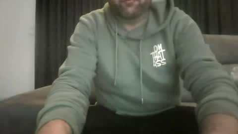 Snapshot of boy27weert chatting on November 18, 2025, 8:13 pm Nope online show from November 18, 2025, 8:13 pm