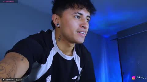 Snapshot of boy_nauthy chatting on November 5, 2025, 3:12 pm boy_nauthy online show from November 5, 2025, 3:12 pm