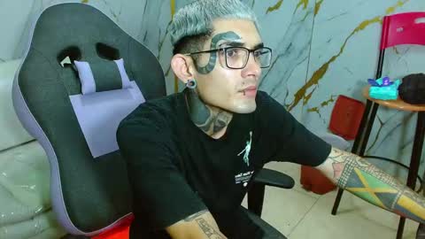 Snapshot of boy_tatto77 chatting on February 5, 2026, 7:07 pm boy_tatto77 online show from February 5, 2026, 7:07 pm