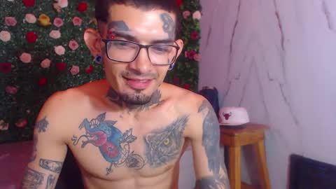Snapshot of boy_tatto77 chatting on May 12, 2026, 6:05 pm boy_tatto77 online show from May 12, 2026, 6:05 pm