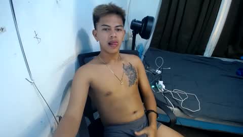 Snapshot of boyax16 chatting on February 3, 2025, 8:35 am boyax16 online show from February 3, 2025, 8:35 am