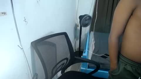 Snapshot of boyax16 chatting on February 6, 2025, 10:37 am boyax16 online show from February 6, 2025, 10:37 am