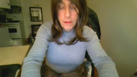 boygurl2500 online show from October 8, 2025, 6:44 am