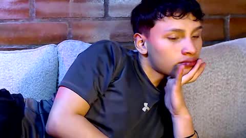 Snapshot of boynick777 chatting on October 24, 2025, 1:03 am boynick777 online show from October 24, 2025, 1:03 am