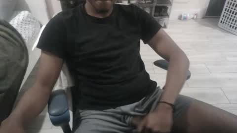 bquen400 online show from March 22, 2026, 11:08 pm