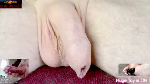 Snapshot of br_munch chatting on February 17, 2025, 5:47 am Baron online show from February 17, 2025, 5:47 am