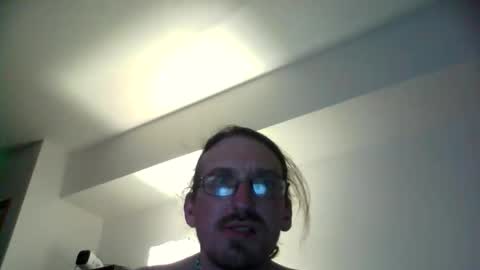 bracker69 online show from April 3, 2026, 9:40 am