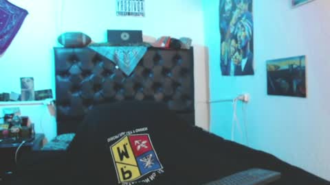brad hot boy online show from June 3, 2026, 3:39 pm