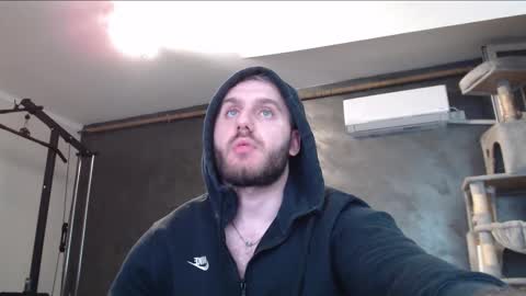 Snapshot of brad_pittfall chatting on September 23, 2025, 8:12 pm ask me online show from September 23, 2025, 8:12 pm