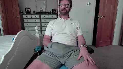 Snapshot of bradley77777 chatting on January 17, 2025, 12:31 pm bradley77777 online show from January 17, 2025, 12:31 pm