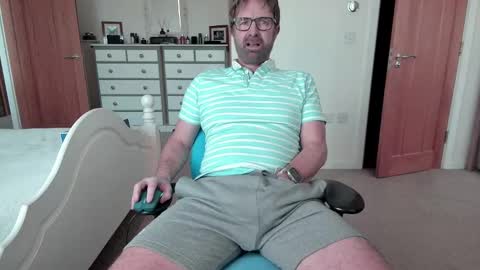 Snapshot of bradley77777 chatting on January 31, 2025, 12:18 pm bradley77777 online show from January 31, 2025, 12:18 pm